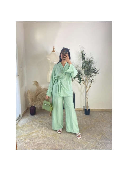 ensemble pantalon et top vert menthe - casual chic