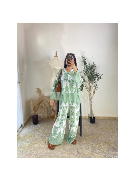 Ensemble Blanc et vert - Décontracté et chic | AK Fashion Shop