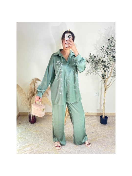 Ensemble chemise et pantalon Vert sauge - Décontracté chic